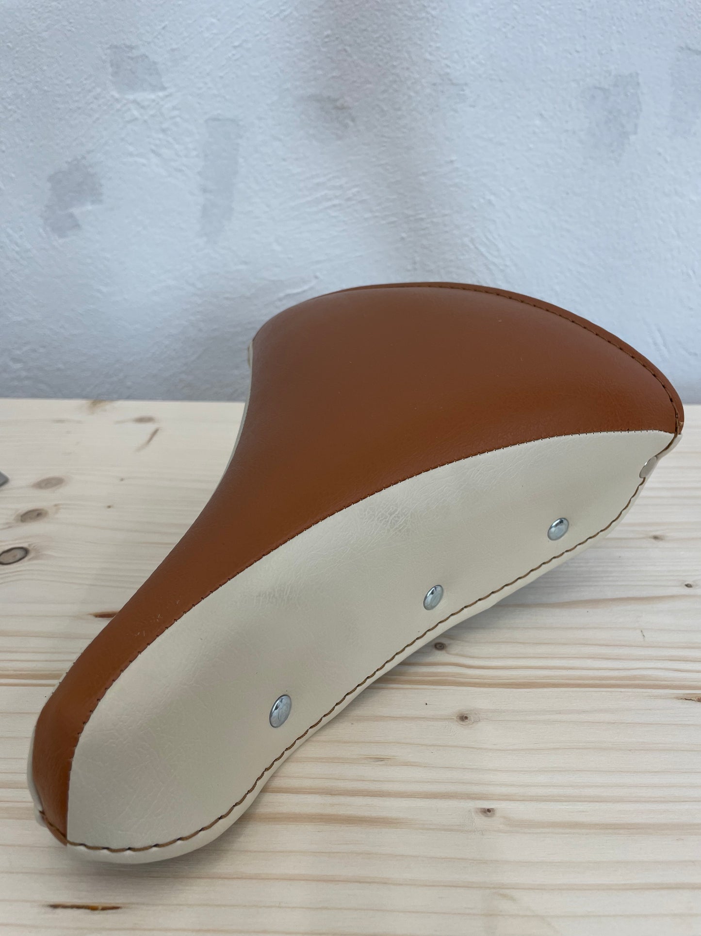 Glanzrad Satel mehrfärbig (bicolore) HONEY/CREMA - handgemacht in Italien