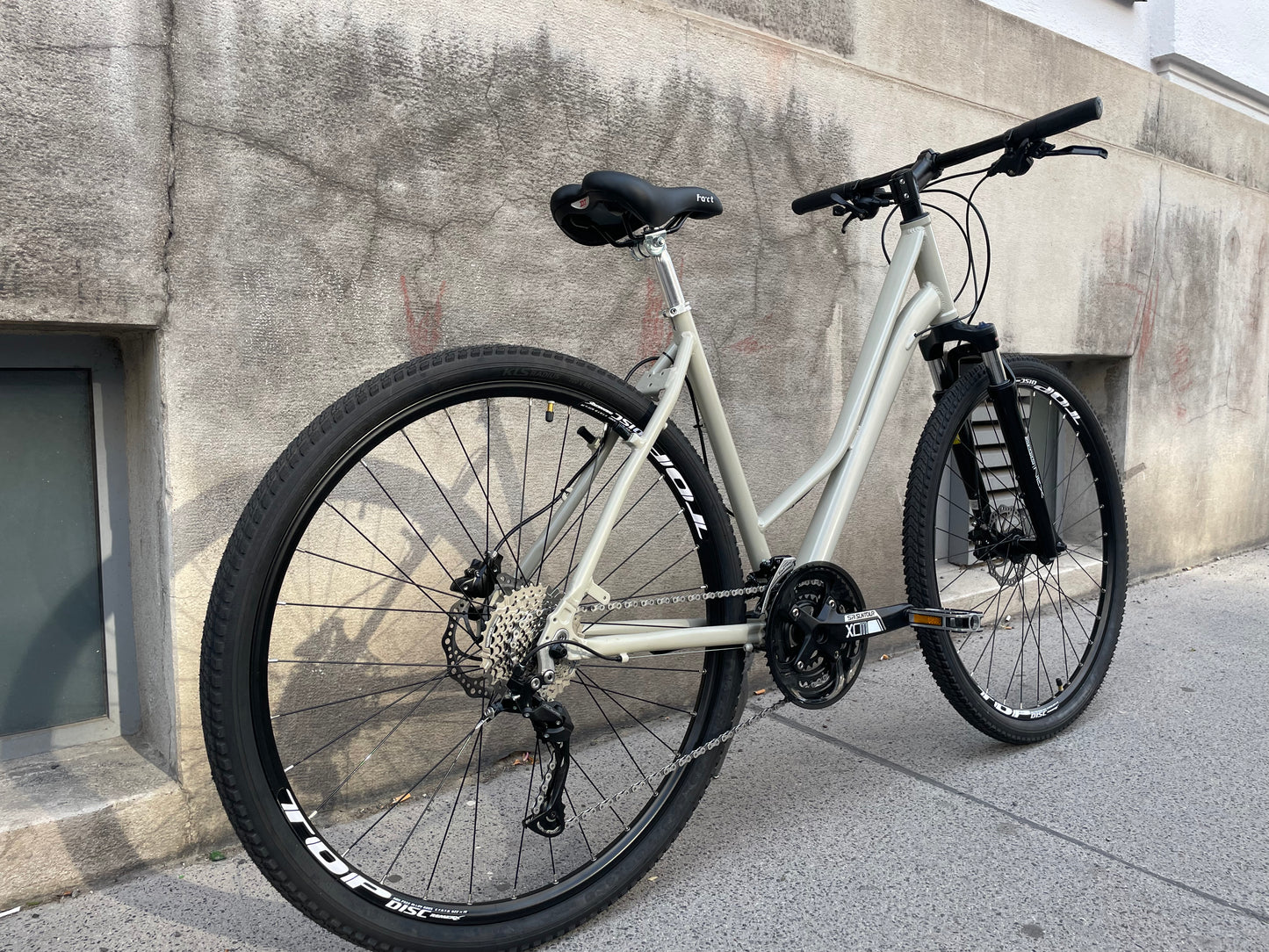 Glanzrad Alu-Trekking Disc 27 Gang - Tellurium - Federgabel - 50cm Rahmenhöhe