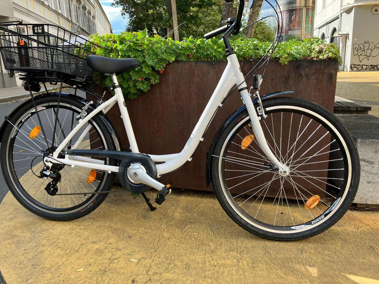 Glanzrad Barcelona 26Zoll 6 Gang Weiss